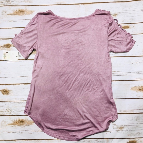 Pink Tunic with Tied Cold Shoulders and Side Split - Picture 6 of 6